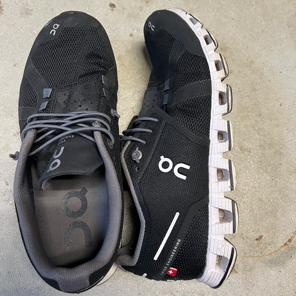 On running woman’s size 6.5